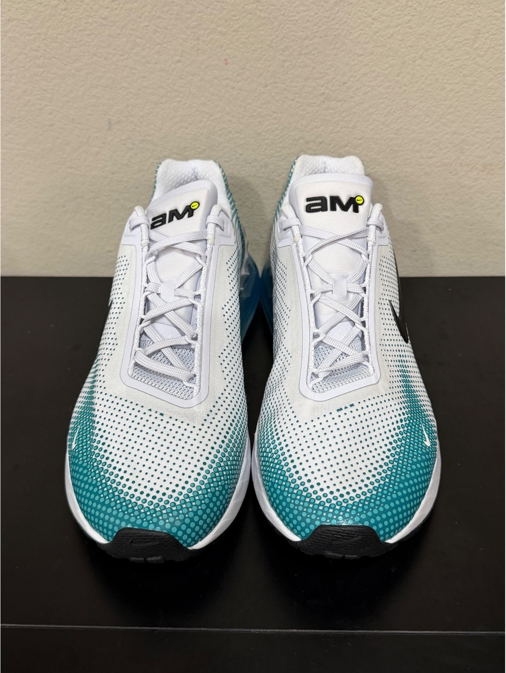 Size 10 - Air Max Phoenix “White Dusty Cactus” - Picture 3 of 6